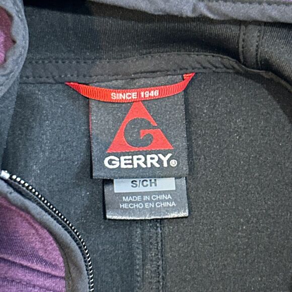 Gerry Women's Size Small Hooded Sleeveless Vest Purple Outerwear Athletic Zip - Picture 2 of 15